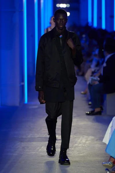 Look 20